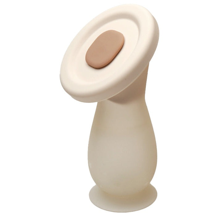 Our manual breast milk collector used for collecting let down with suction base to avoid any spillage