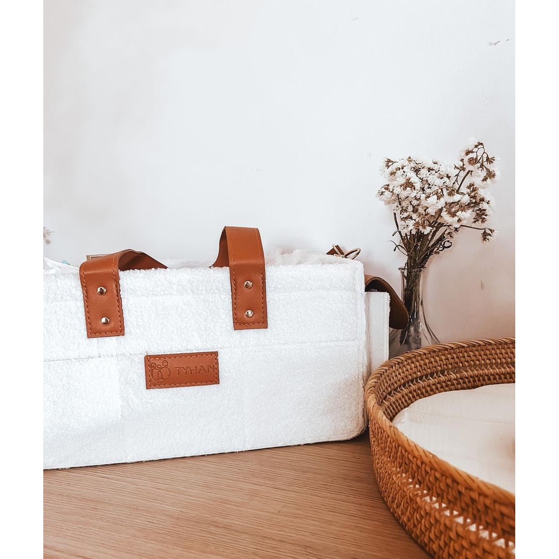 A nappy caddy that is affordable and great quality. Extremely useful to keep all your home baby changing needs in one place