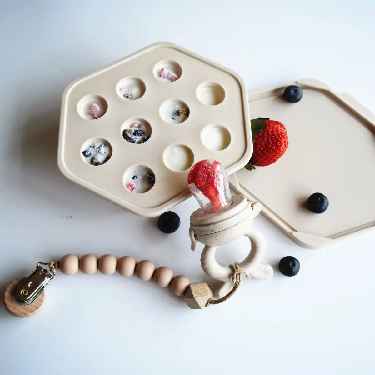 Silicone Breast Milk Freezer Tray + Matching Feeder!